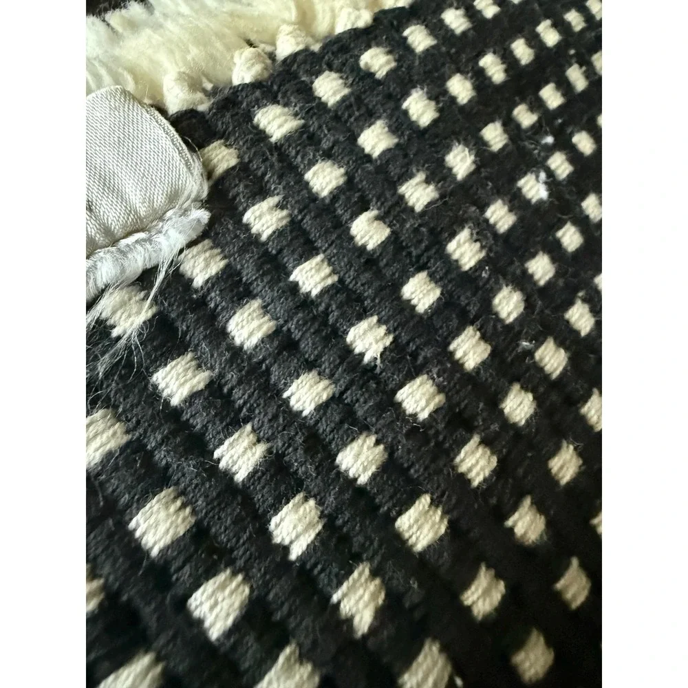 VTG 4 Dansk Ritva Puotila Woven Cotton Placemats black cream Scandi fringe 18x11